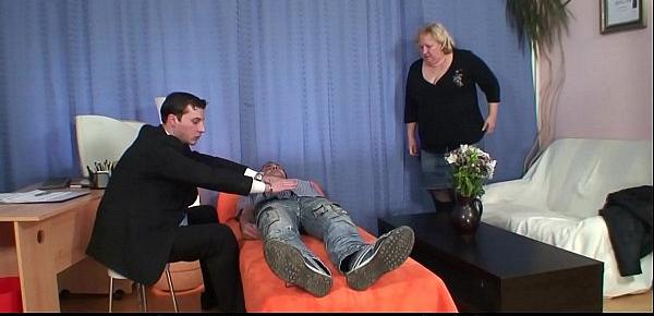 Very old granny double penetration